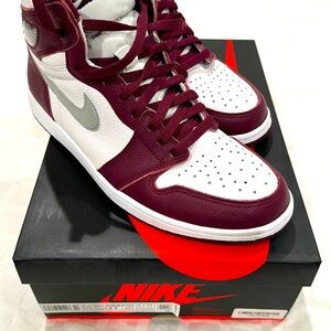 Jordan 1 Bordeaux - Sz 11 w/ original box and extra laces